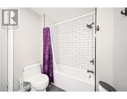 125 JOHN STREET - 17