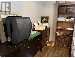 381 Brock STREET South - 12