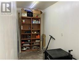 381 Brock STREET South - 18