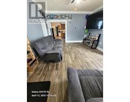 381 Brock STREET South - 4