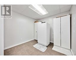 136 AUGUSTA BOULEVARD - 20