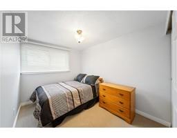 215 TRUDEAU DRIVE UnitNo. 33 - 12