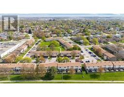 215 TRUDEAU DRIVE UnitNo. 33 - 25