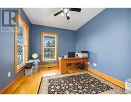 1331 Petrolia LINE - 22