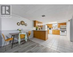66 TWEEDSMUIR AVENUE - 17