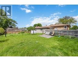 66 TWEEDSMUIR AVENUE - 27