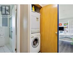 66 TWEEDSMUIR AVENUE - 6