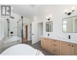 6755 GRIFFIN DRIVE - 21