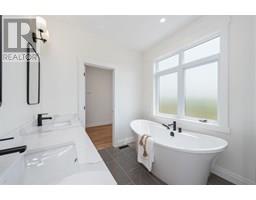 6755 GRIFFIN DRIVE - 22