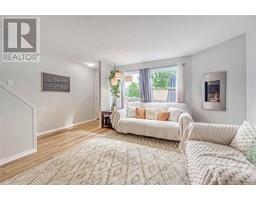 834 EXMOUTH STREET UnitNo. 1 - 5
