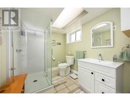 976 KENSINGTON BOULEVARD - 24