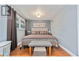 976 KENSINGTON BOULEVARD - 28