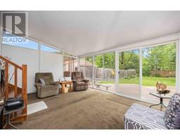976 KENSINGTON BOULEVARD - 34