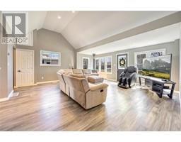 2406 JANE STREET - 23