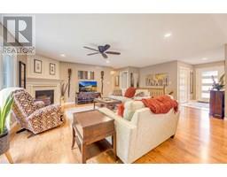 1058 FINCH DRIVE - 9