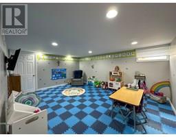 1025 KENSINGTON BOULEVARD - 13