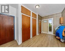 582 NIAGARA STREET - 12