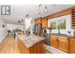 582 NIAGARA STREET - 14