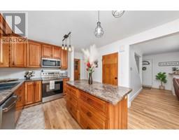 582 NIAGARA STREET - 15
