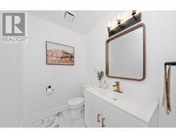 582 NIAGARA STREET - 26