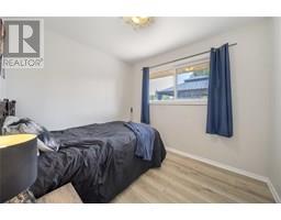 15 PRESTON AVENUE - 10