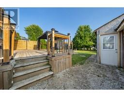 15 PRESTON AVENUE - 20