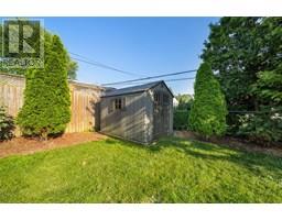 15 PRESTON AVENUE - 25