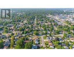 15 PRESTON AVENUE - 32