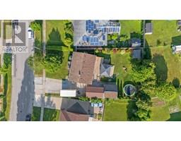 15 PRESTON AVENUE - 38