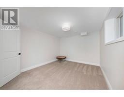 484 THAMES STREET - 19
