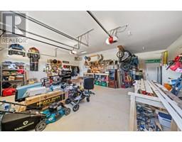 484 THAMES STREET - 22