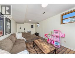 711 Cathcart BOULEVARD - 21