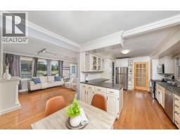 711 Cathcart BOULEVARD - 8