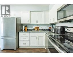 215 TRUDEAU DRIVE UnitNo. 77 - 10