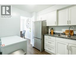 215 TRUDEAU DRIVE UnitNo. 77 - 12