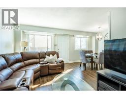 215 TRUDEAU DRIVE UnitNo. 77 - 14