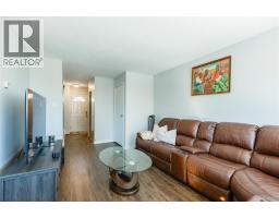 215 TRUDEAU DRIVE UnitNo. 77 - 5
