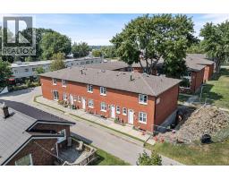 205 Fane STREET UnitNo. 2B - 33