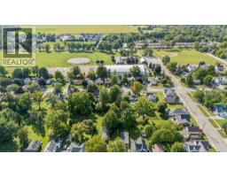 452 MAUDE STREET - 33