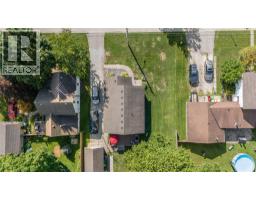 452 MAUDE STREET - 34