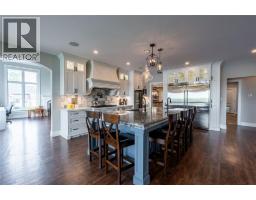 647 ST CLAIR PARKWAY - 16