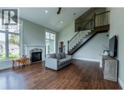 647 ST CLAIR PARKWAY - 20