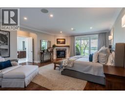 647 ST CLAIR PARKWAY - 24