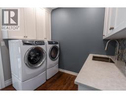 647 ST CLAIR PARKWAY - 29