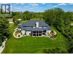 647 ST CLAIR PARKWAY - 3