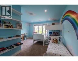 647 ST CLAIR PARKWAY - 32