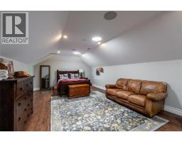 647 ST CLAIR PARKWAY - 39