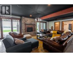 647 ST CLAIR PARKWAY - 41