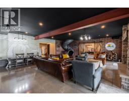 647 ST CLAIR PARKWAY - 43