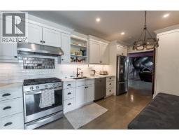 647 ST CLAIR PARKWAY - 45